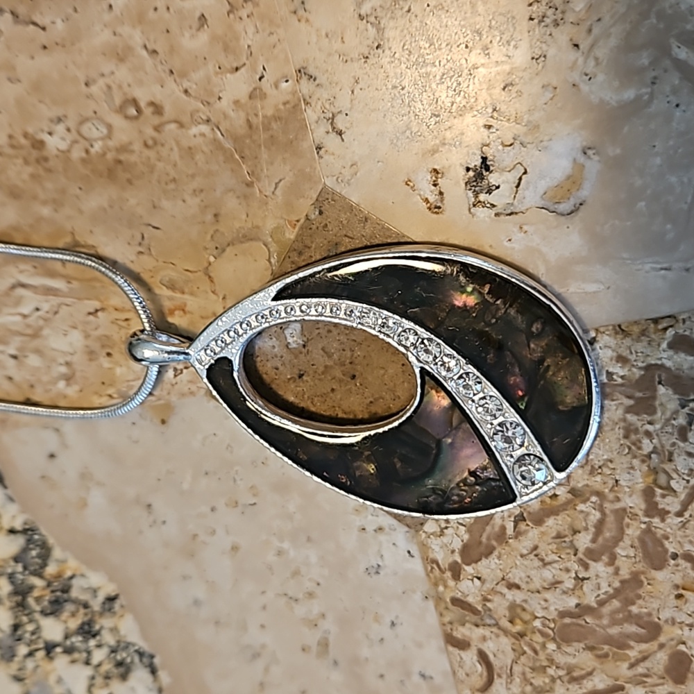 KC Signed Kenneth Cole Faux Abalone Rhinestones Teardrop Pendant Necklace Silver
